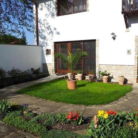 Ferienwohnung "Am Geiseltal" メルゼブルク エクステリア 写真